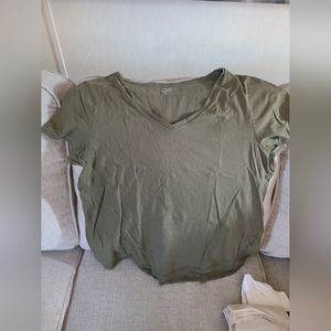 Old Navy women's every wear xl tshirt